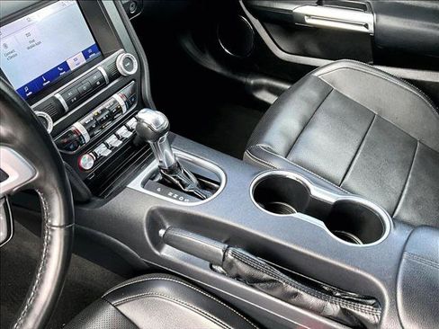 Used 2022 Ford Mustang Premium RWD image 15