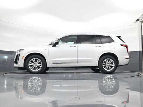 Used 2024 Cadillac XT6 Luxury w/ LPO, Floor Liner Package AWD/4WD image 20