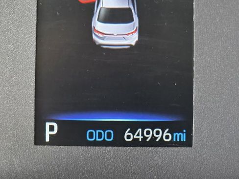 Used 2024 Toyota Corolla LE FWD image 32