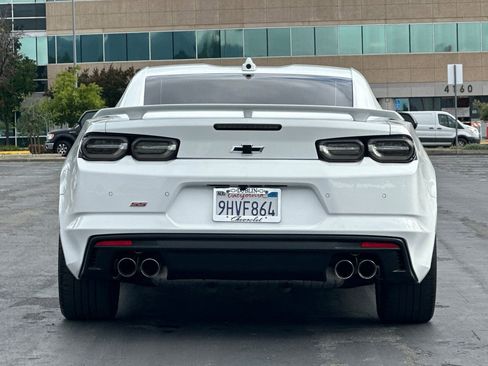 Used 2023 Chevrolet Camaro SS RWD image 5