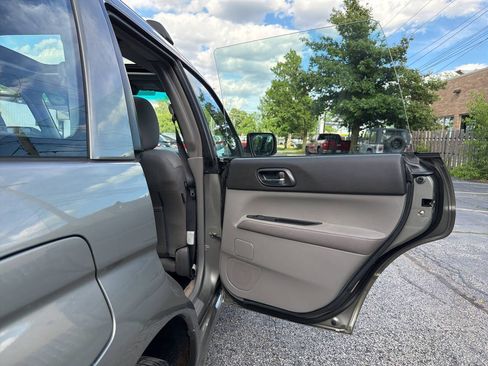 Used 2006 Subaru Forester 2.5X w/ Popular Equipment Group 1B AWD/4WD image 29