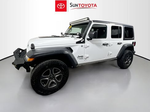Used 2019 Jeep Wrangler Unlimited Sport S image 9