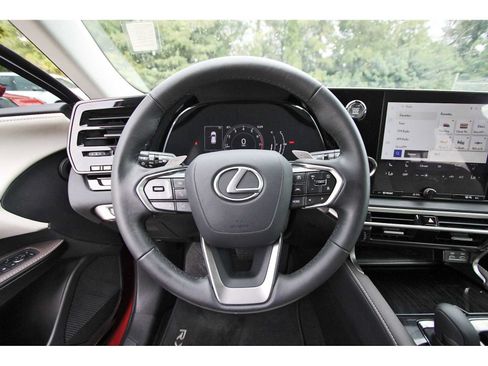Used 2024 Lexus RX 350 FWD w/ Technology Package image 13