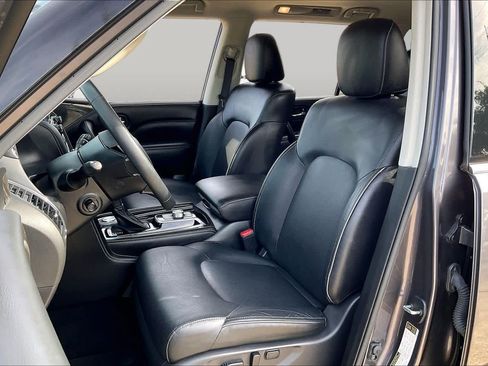 Used 2023 INFINITI QX80 Luxe w/ Cargo Package RWD image 8