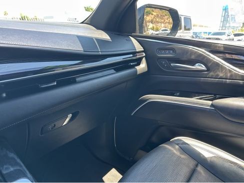 Used 2021 Cadillac Escalade ESV Sport w/ Driver Assist Tech Package AWD/4WD image 6