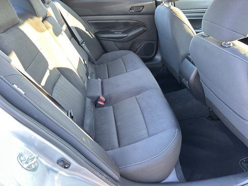 Used 2024 Nissan Altima 2.5 SV image 16