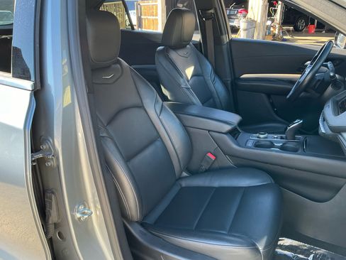 Used 2023 Cadillac XT4 Premium Luxury image 22