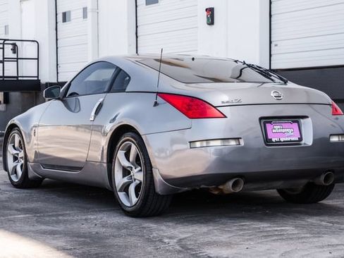 Used 2007 Nissan 350Z Enthusiast w/ Cargo Convenience Pkg RWD image 9