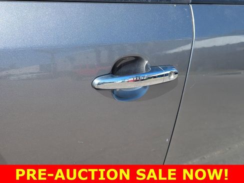 Used 2011 Kia Sorento LX image 7