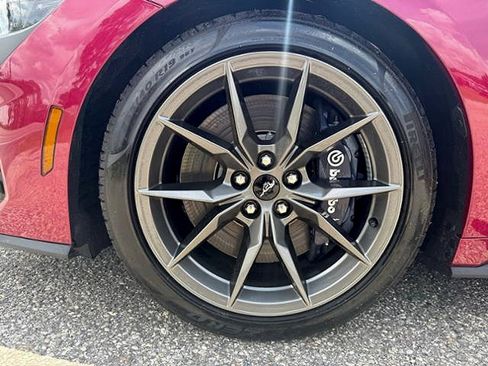 New 2025 Ford Mustang Dark Horse image 10