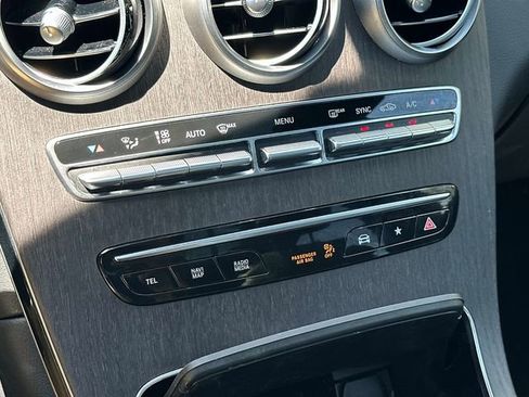 Certified 2022 Mercedes-Benz GLC 300 4MATIC image 31