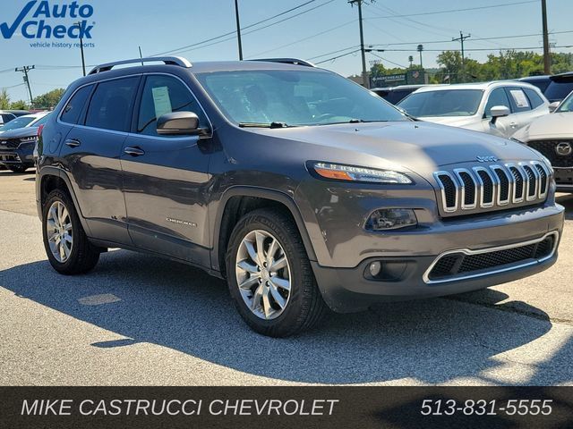 Used 2017 Jeep Cherokee Limited w/ Trailer Tow Group AWD/4WD image 7