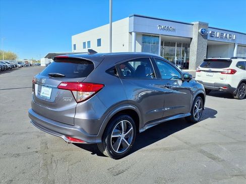 Used 2020 Honda HR-V Touring image 12