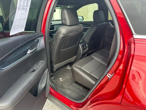 Certified 2023 Cadillac XT5 Premium Luxury w/ Technology Package image 9