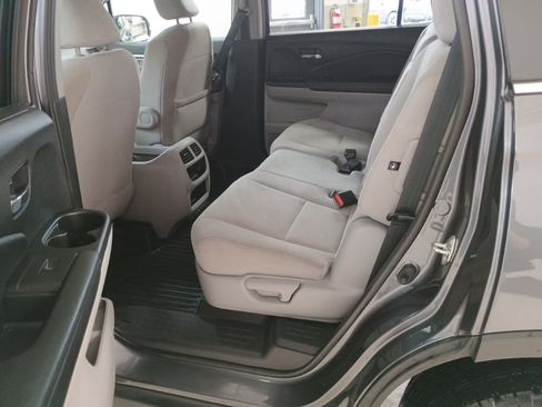 Used 2018 Honda Pilot LX image 26