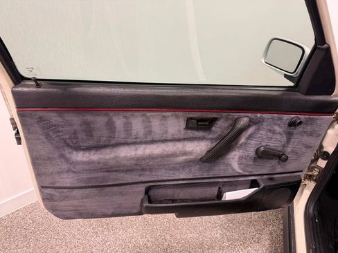 Used 1991 Volkswagen GTI image 40
