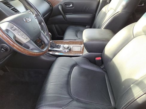 Used 2017 INFINITI QX80 Base w/ Driver Assistance Package image 23