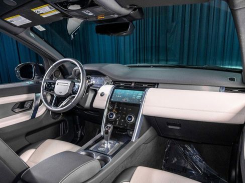 Used 2023 Land Rover Discovery Sport S R-Dynamic AWD/4WD image 13