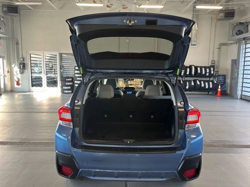 Used 2019 Subaru Crosstrek 2.0i Premium AWD/4WD image 4