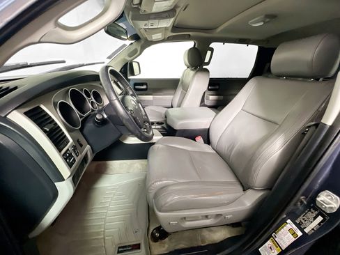 Used 2008 Toyota Sequoia Limited image 14