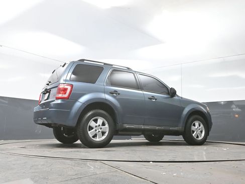Used 2011 Ford Escape XLT image 45