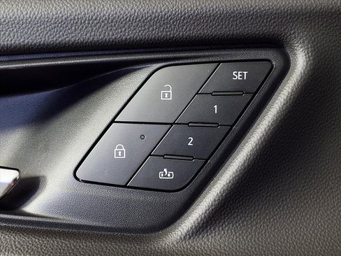 New 2026 Chevrolet Equinox RS image 8