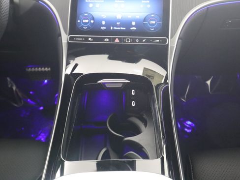 New 2026 Mercedes-Benz GLC 300 image 18