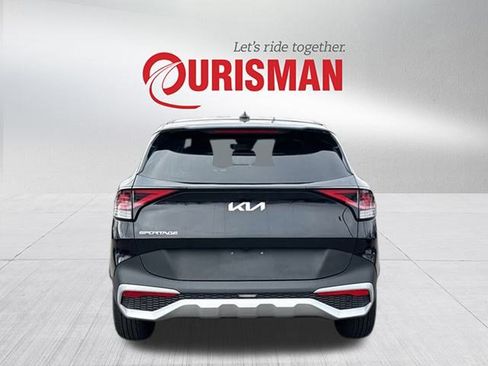 Used 2025 Kia Sportage EX image 3