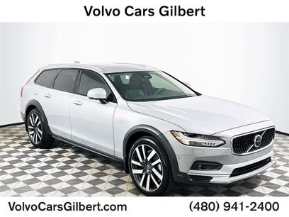 New 2025 Volvo V90 B6 Cross Country Ultra w/ Climate Package