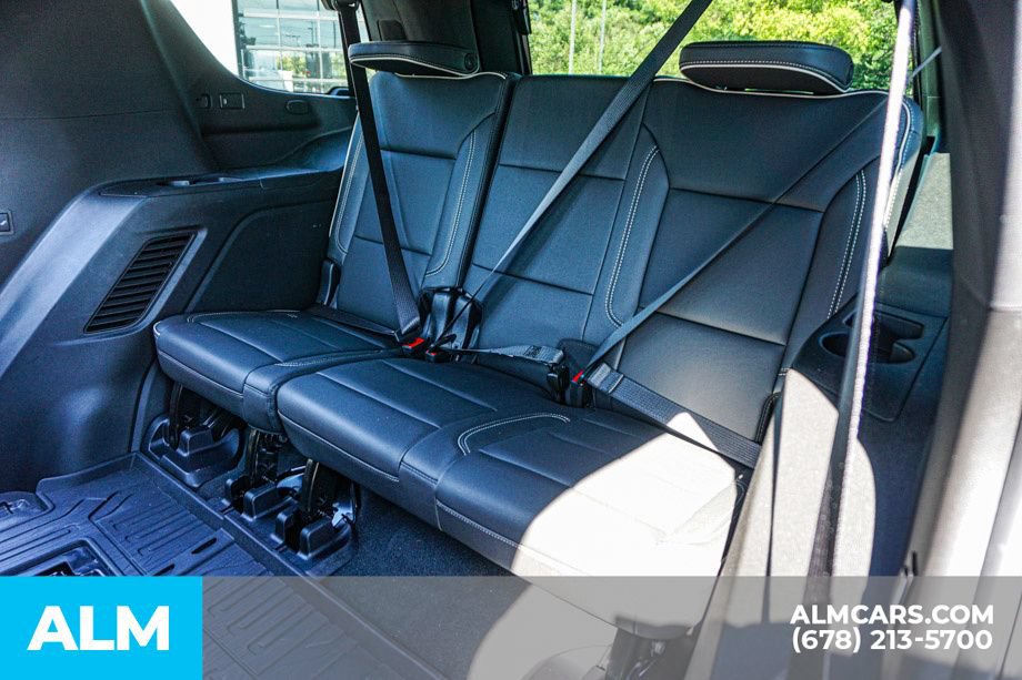 Used 2025 GMC Yukon Elevation AWD/4WD image 22