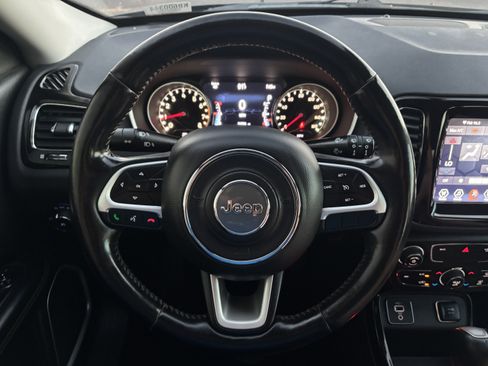 Used 2020 Jeep Compass Limited FWD image 16