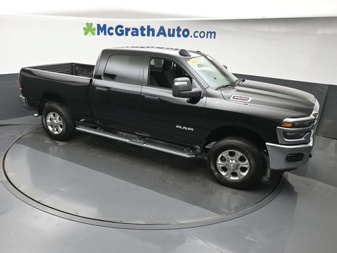 Used 2026 RAM 2500 Big Horn AWD/4WD image 3