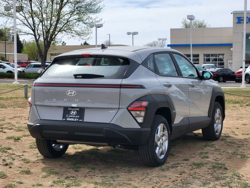 New 2026 Hyundai Kona SE AWD/4WD image 3