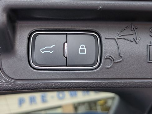 Certified 2024 Ford Explorer ST-Line w/ Class IV Trailer Tow Package image 16