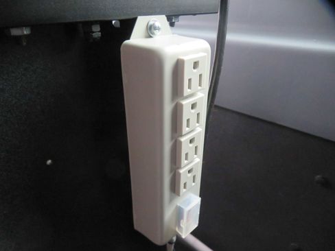 Used 2019 Ford Transit 150 XLT image 27