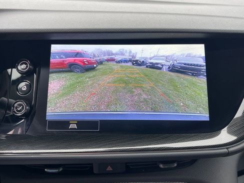 Used 2021 Buick Envision Preferred image 23