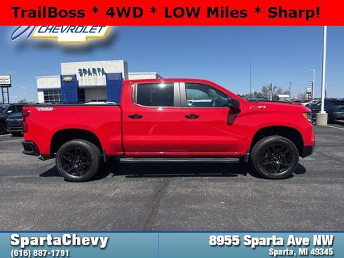 Used 2024 Chevrolet Silverado 1500 LT Trail Boss w/ Protection Package image 2