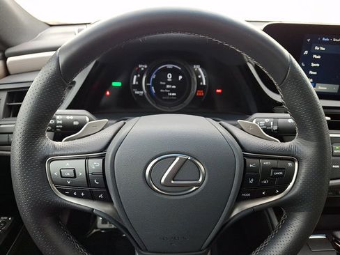 Certified 2025 Lexus ES 300h F Sport image 20
