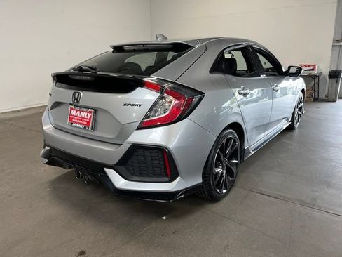 Used 2018 Honda Civic Sport image 3