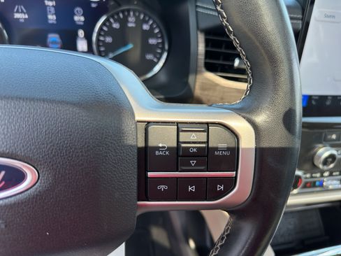 Used 2024 Ford Expedition Max Limited RWD image 26
