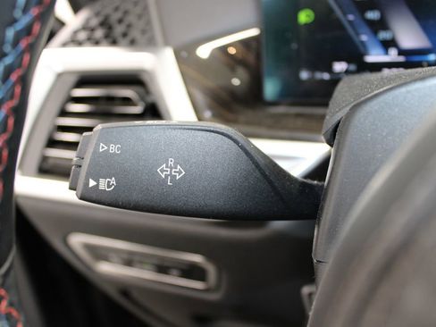 Used 2024 BMW X7 M60i w/ Executive Package image 24