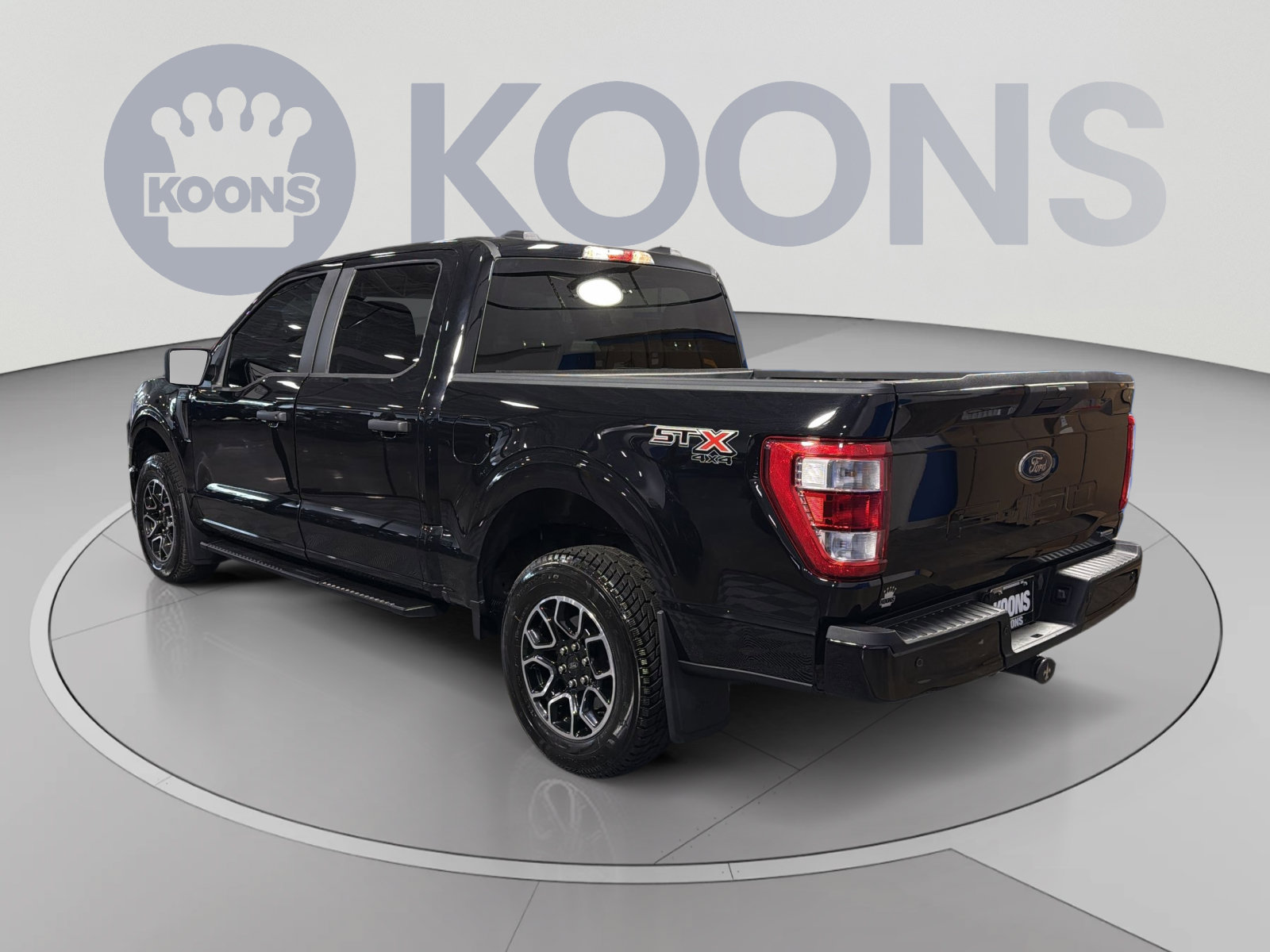 Used 2023 Ford F150 XL w/ Trailer Tow Package AWD/4WD image 4