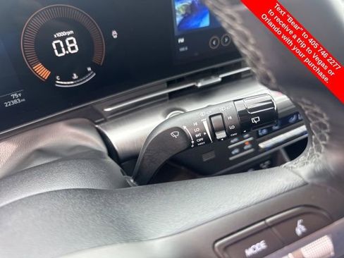 Used 2025 Hyundai Kona SEL image 20