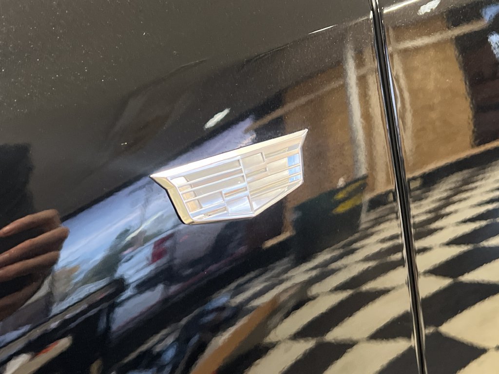 Used 2024 Cadillac XT4 Sport AWD/4WD image 6