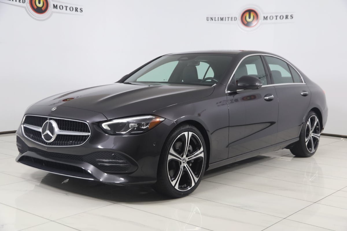 Used 2023 Mercedes-Benz C 300 4MATIC Sedan w/ Exclusive Trim Package image 5