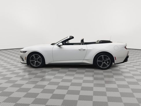 Used 2024 Ford Mustang Premium image 38