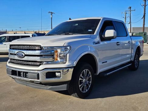 Used 2019 Ford F150 Lariat w/ Trailer Tow Package image 2