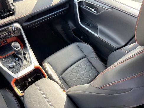 Used 2024 Toyota RAV4 Adventure image 22