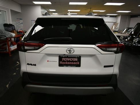 Certified 2024 Toyota RAV4 Adventure AWD/4WD image 6