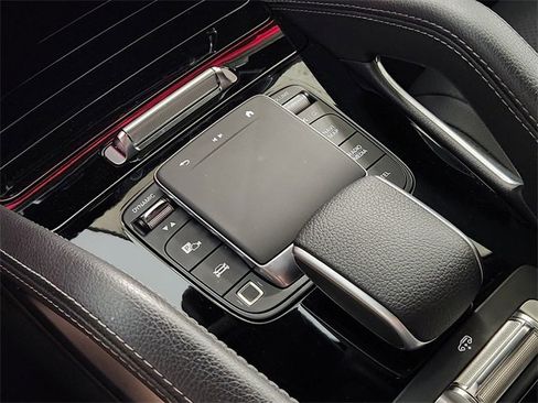 Used 2025 Mercedes-Benz GLS 450 4MATIC image 20